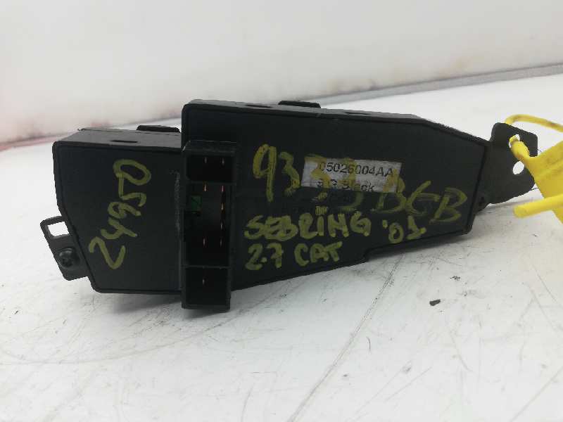 SKODA Sebring 2 generation (2001-2007) Front Left Door Window Switch 05026004AA 18513869