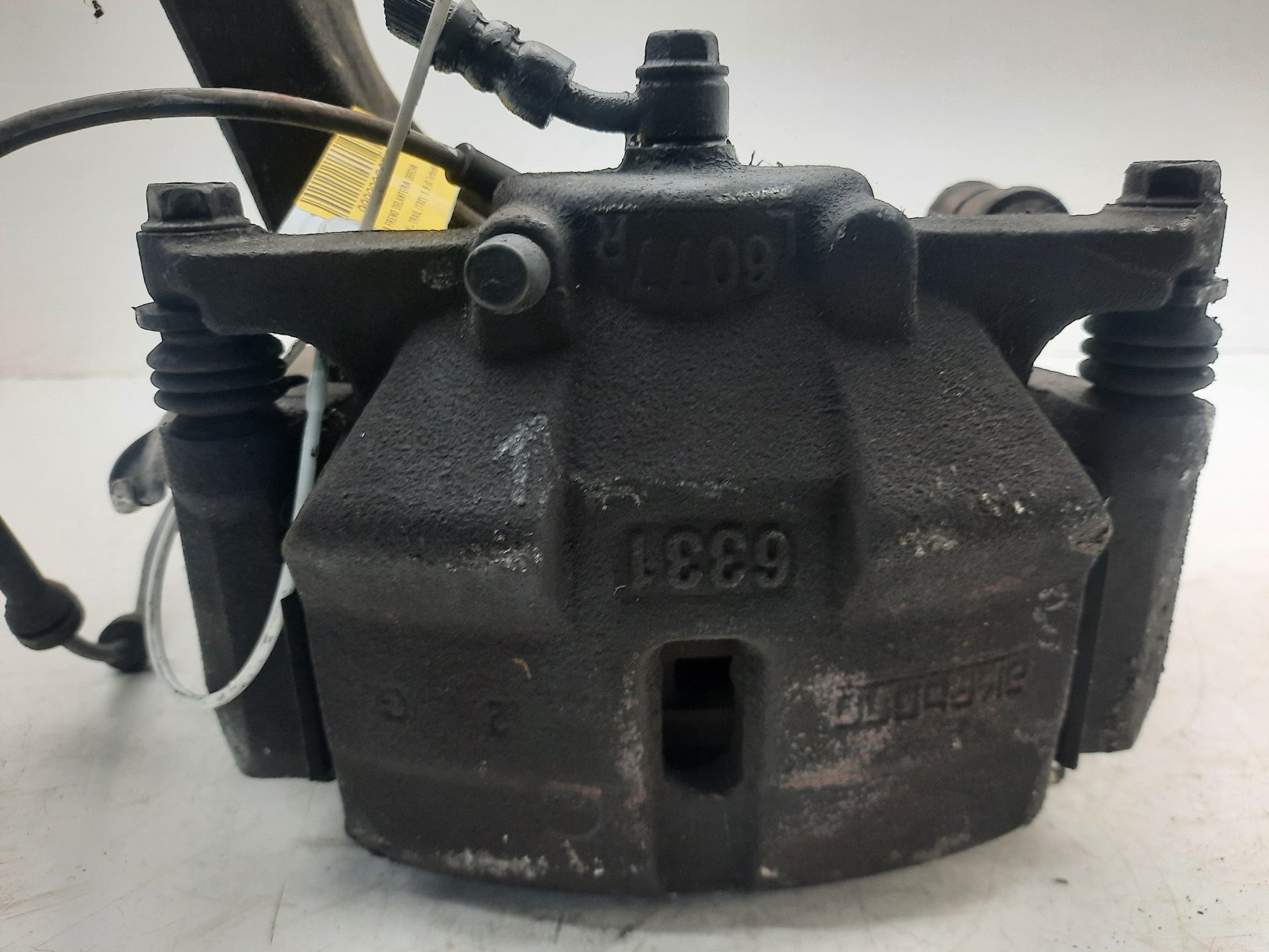 NISSAN X-Trail T32 (2013-2022) Front Right Brake Caliper 410014GA0A 20571447