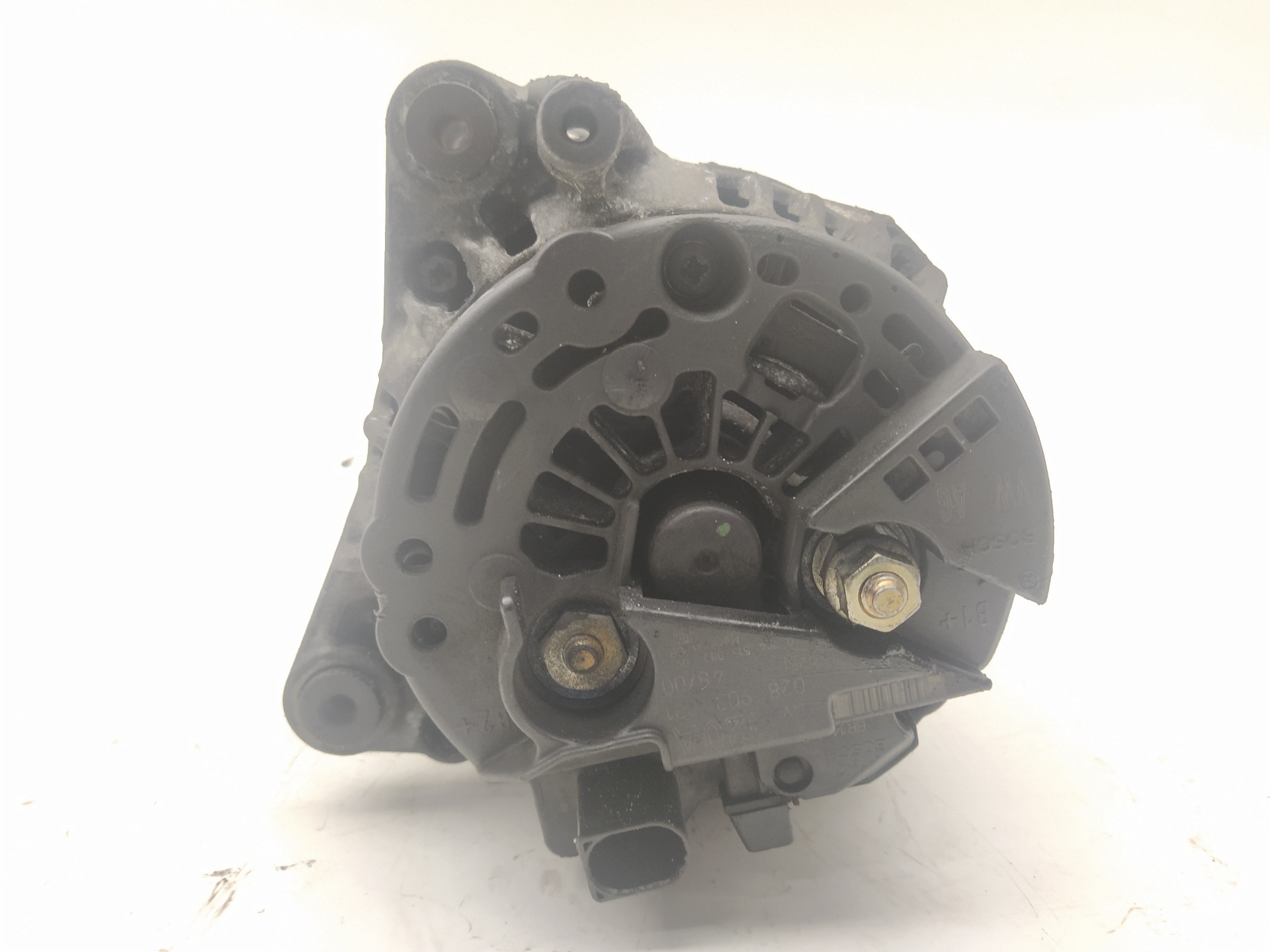 VOLKSWAGEN Passat B5 (1996-2005) Alternator 028903031 22628471