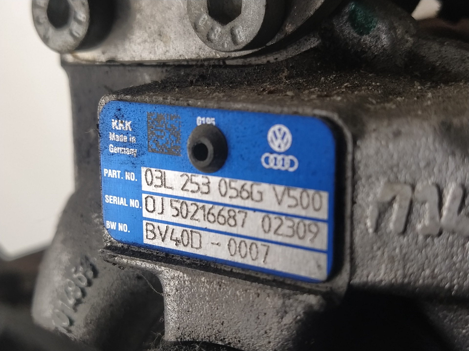 VOLKSWAGEN Passat B7 (2010-2015) Turbófeltöltő 03L253056G 22653113