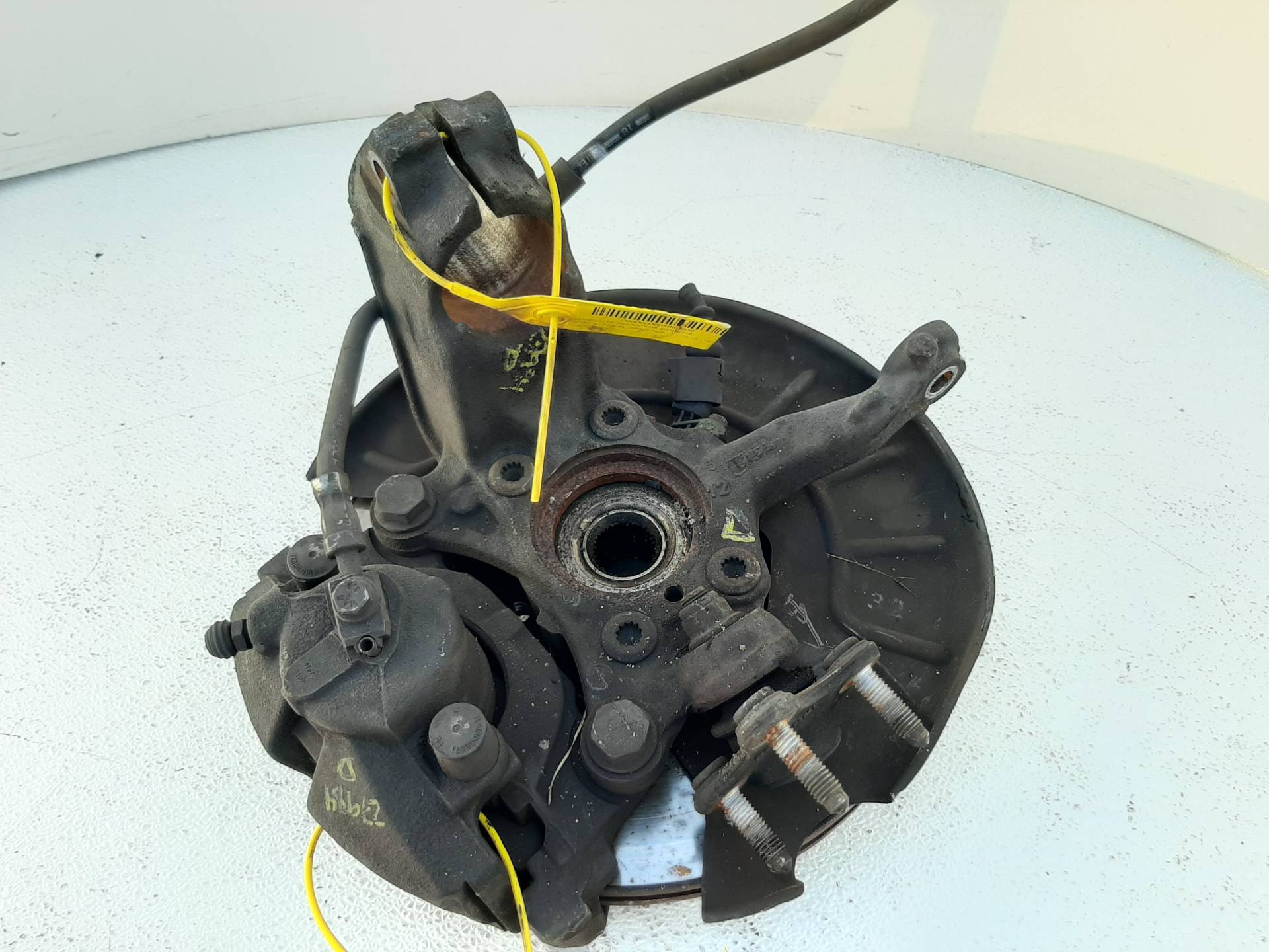 SEAT Toledo 3 generation (2004-2010) Front Right Wheel Hub 1K0407256T 18565680