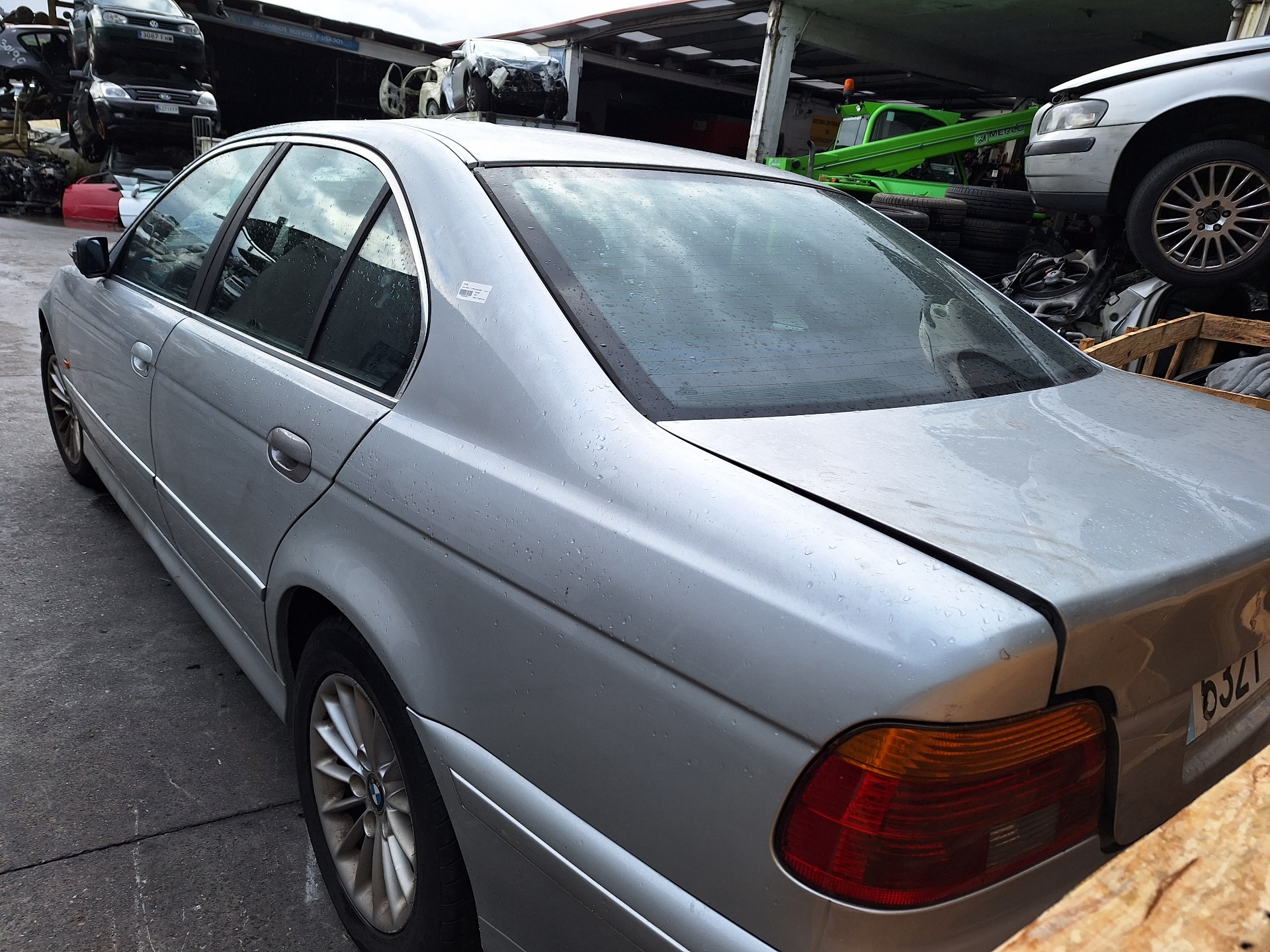 BMW 5 Series E39 (1995-2004) Galinis dešinys suportas 34211163650 24028468