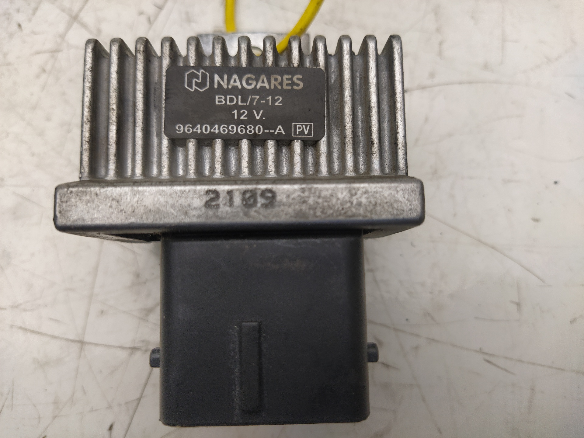 FORD Relays 9640469680A 25706351