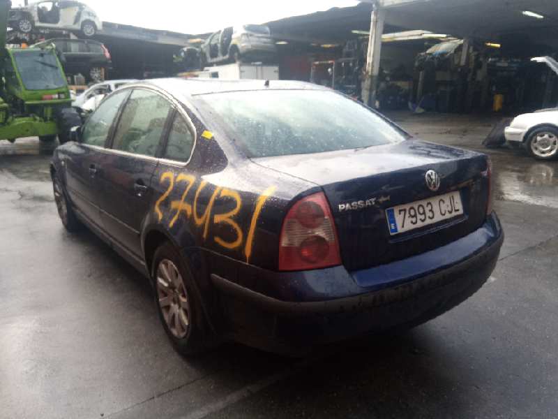 VOLKSWAGEN Passat B5 (1996-2005) Aizmugurējo kreiso durvju logu pacēlājs 3B5839755C 20139195