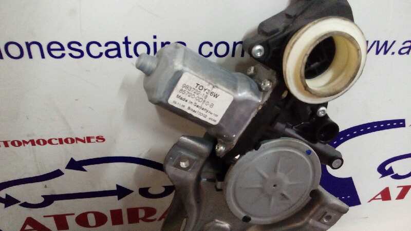 TOYOTA Yaris 2 generation (2005-2012) Стеклоподъемник передней левой двери 857020F010 18384261