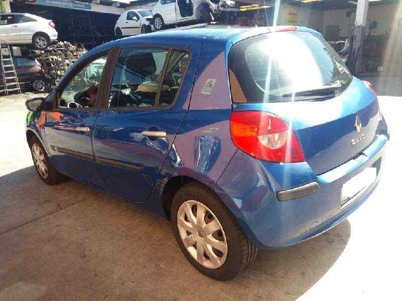 RENAULT Clio 3 generation (2005-2012) Priekinis dešinys suportas 7701208333 18541651