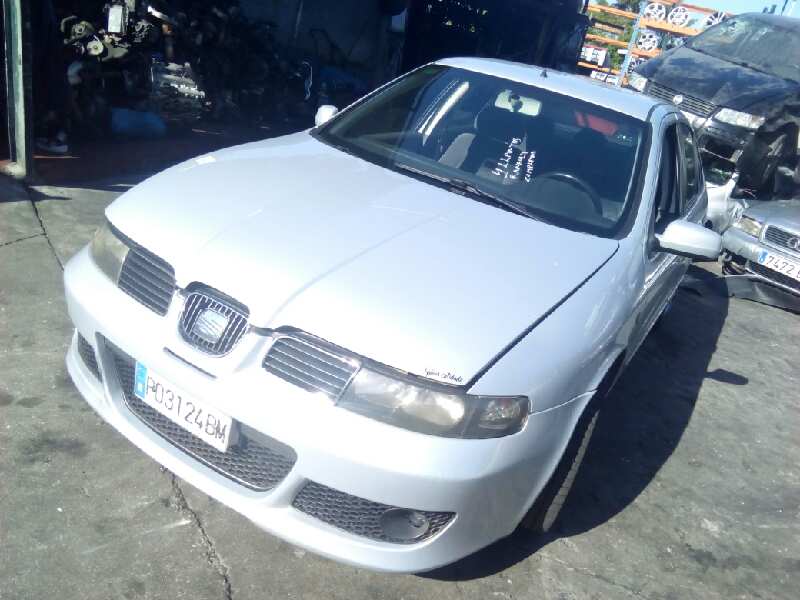 NISSAN Toledo 2 generation (1999-2006) Маторчик стеклоподъемника передней левой двери 1J0959801F 18413262