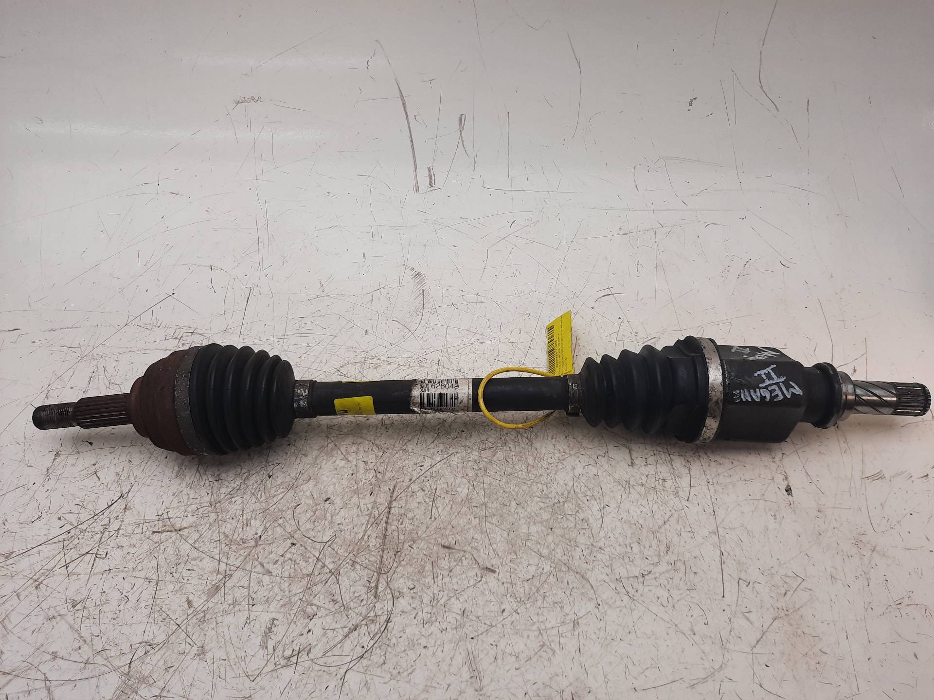 RENAULT Megane 2 generation (2002-2012) Front Left Driveshaft 8200661557, 8200626043 18442074