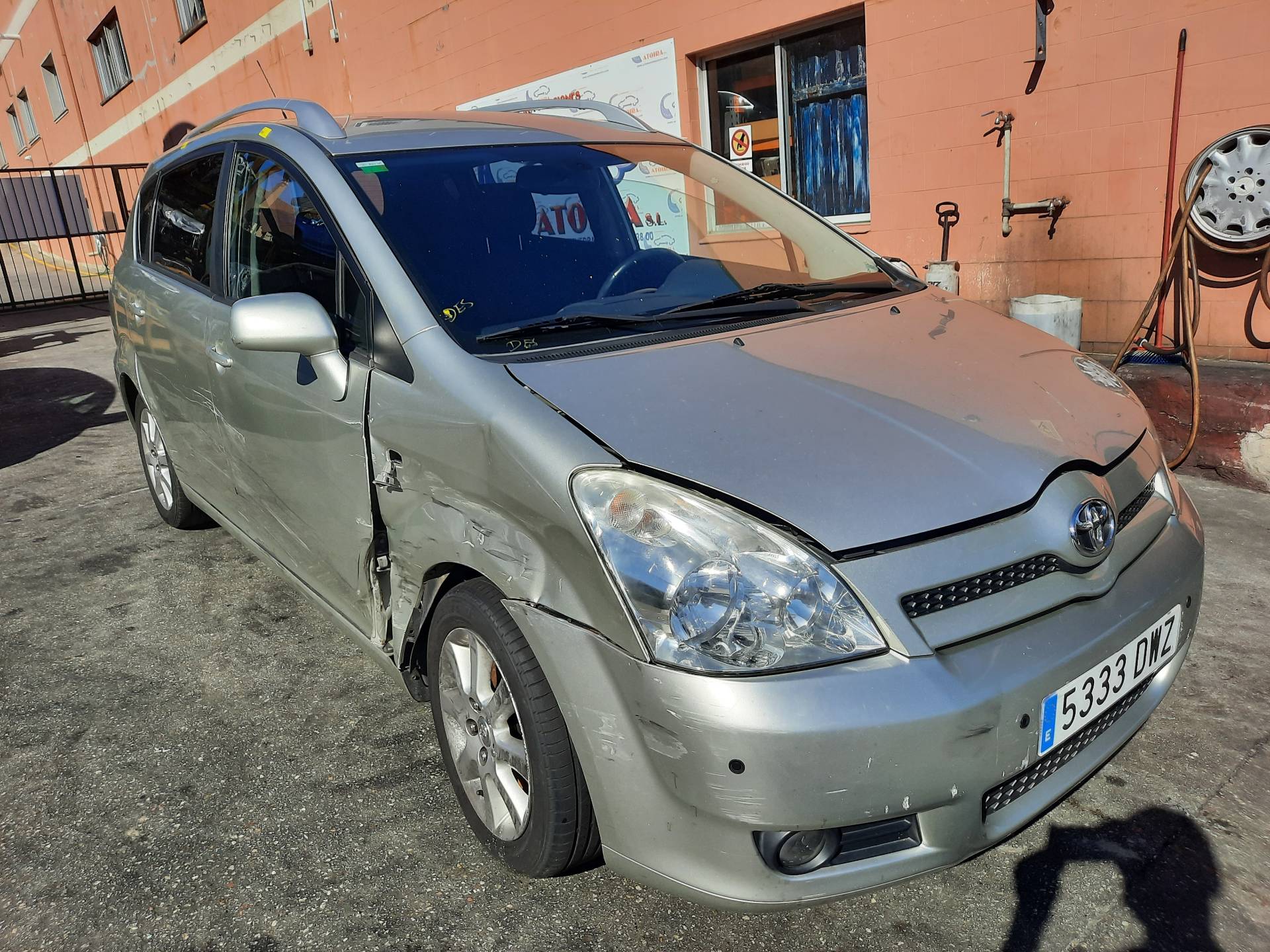 TOYOTA Corolla Verso 1 generation (2001-2009) Полуось передняя правая 434100F010 18567779