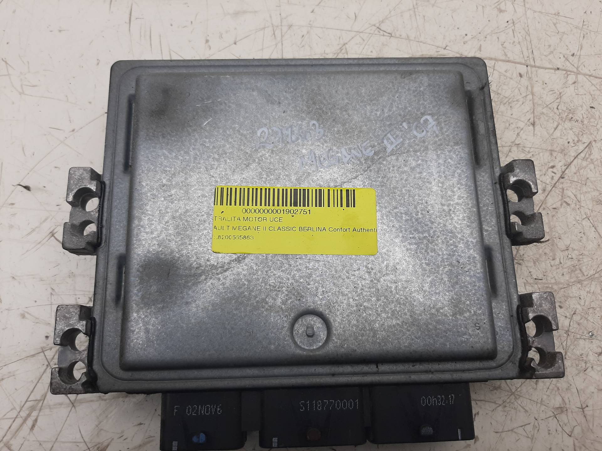 CHEVROLET Megane 3 generation (2008-2020) Engine Control Unit ECU 8200565863,8200592611 18555435