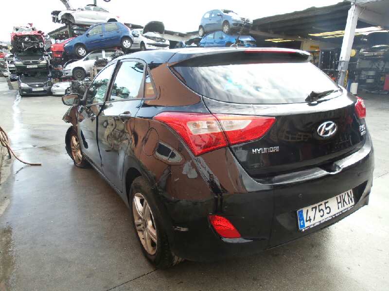 HYUNDAI i30 GD (2 generation) (2012-2017) Galinio dangčio (bagažinės) valytuvo varikliukas 98700A5000 18412350