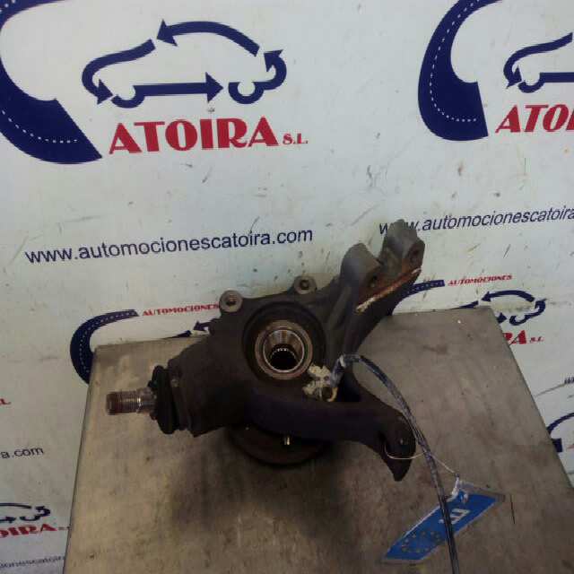 CITROËN Front Right Wheel Hub 364754 18369737