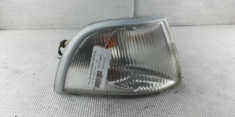 CITROËN Xsara 1 generation (1997-2004) Front Right Fender Turn Signal 30862524 25908207