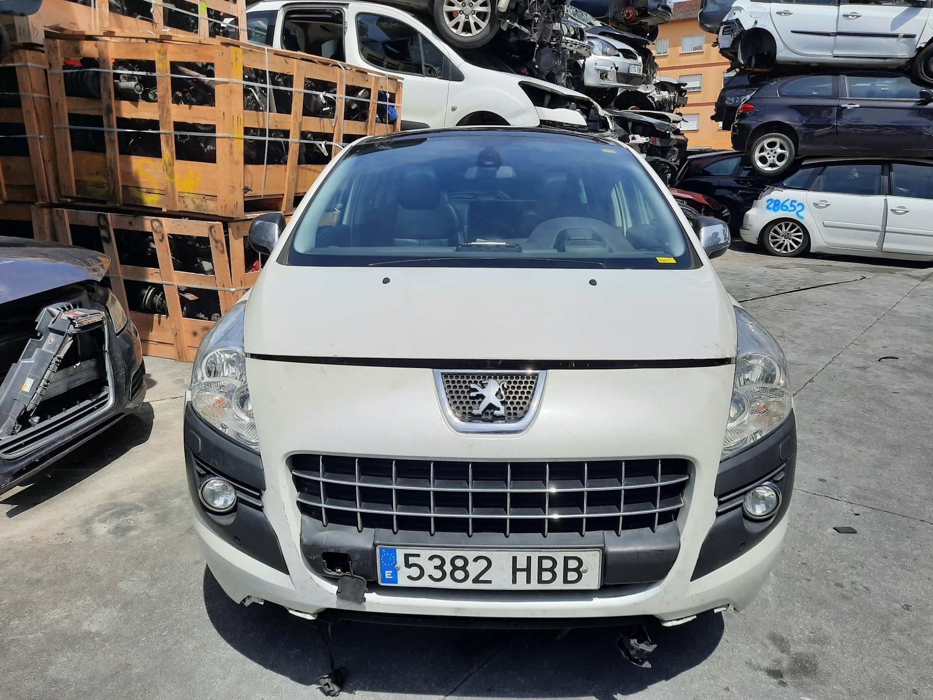 PEUGEOT 3008 1 generation (2010-2016) Vindrutetorkare fram 3397021288,9671062180 24599097