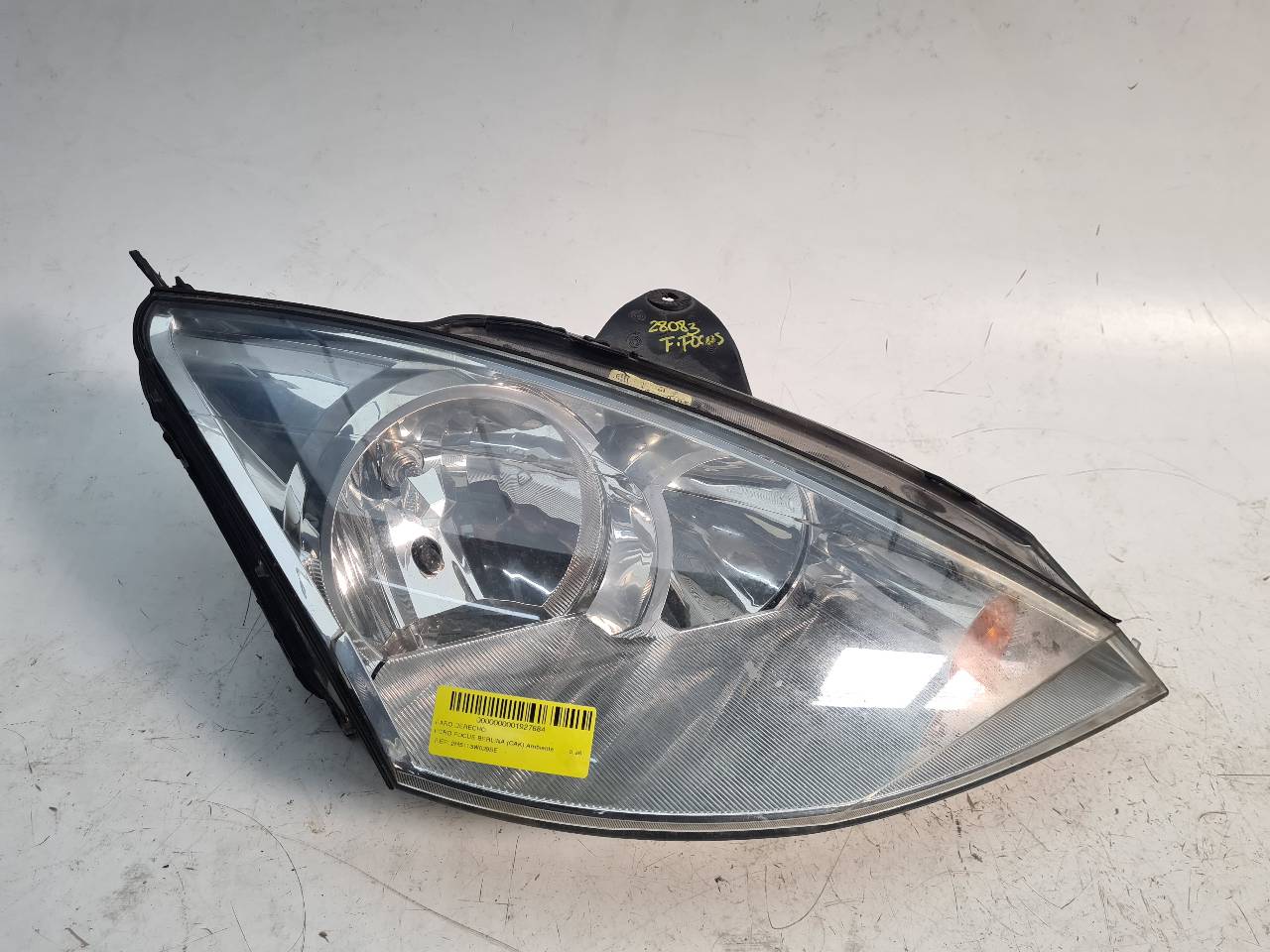 FORD Focus 1 generation (1998-2010) Front Right Headlight 2M5113W029BE 18558403