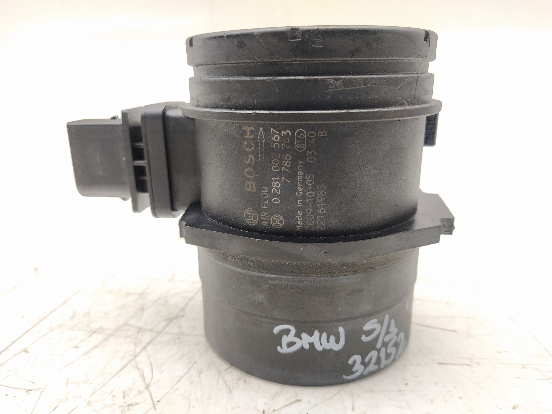 BMW 1 Series E81/E82/E87/E88 (2004-2013) Mass Air Flow Sensor MAF 0281002567 24872395