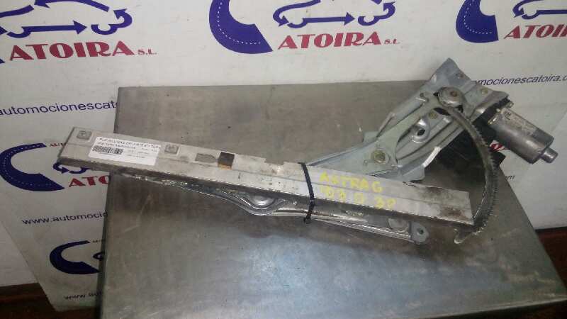 OPEL Astra H (2004-2014) Främre höger dörrfönsterhiss 90521882 25906098