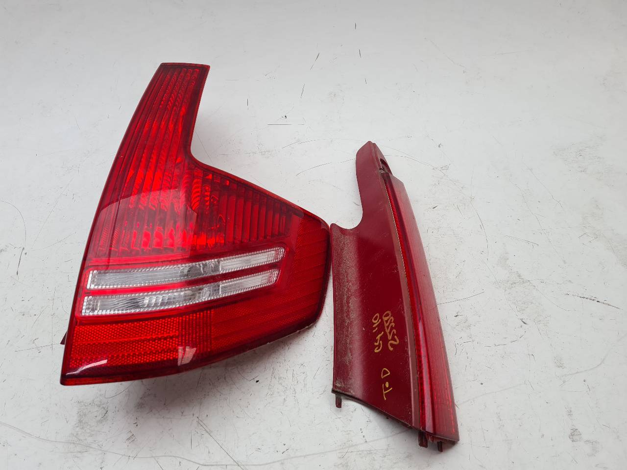 CITROËN C4 1 generation (2004-2011) Rear Right Taillight Lamp 9655863980 18499159