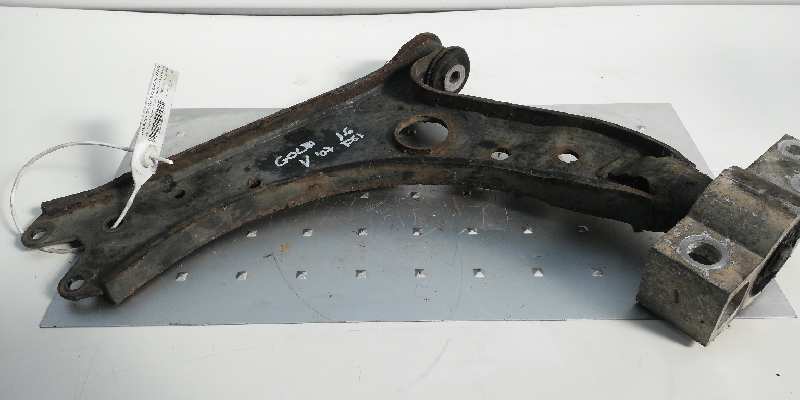 VOLKSWAGEN Golf 5 generation (2003-2009) Främre höger arm 1K0199232 20543599