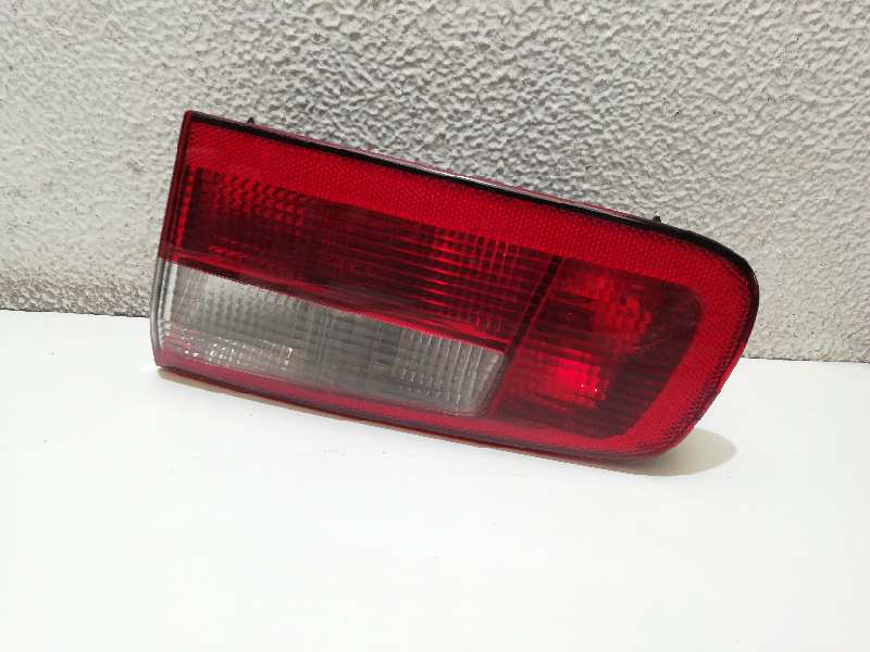 RENAULT Laguna 2 generation (2001-2007) Rear Right Taillight Lamp 8200002476 18521138