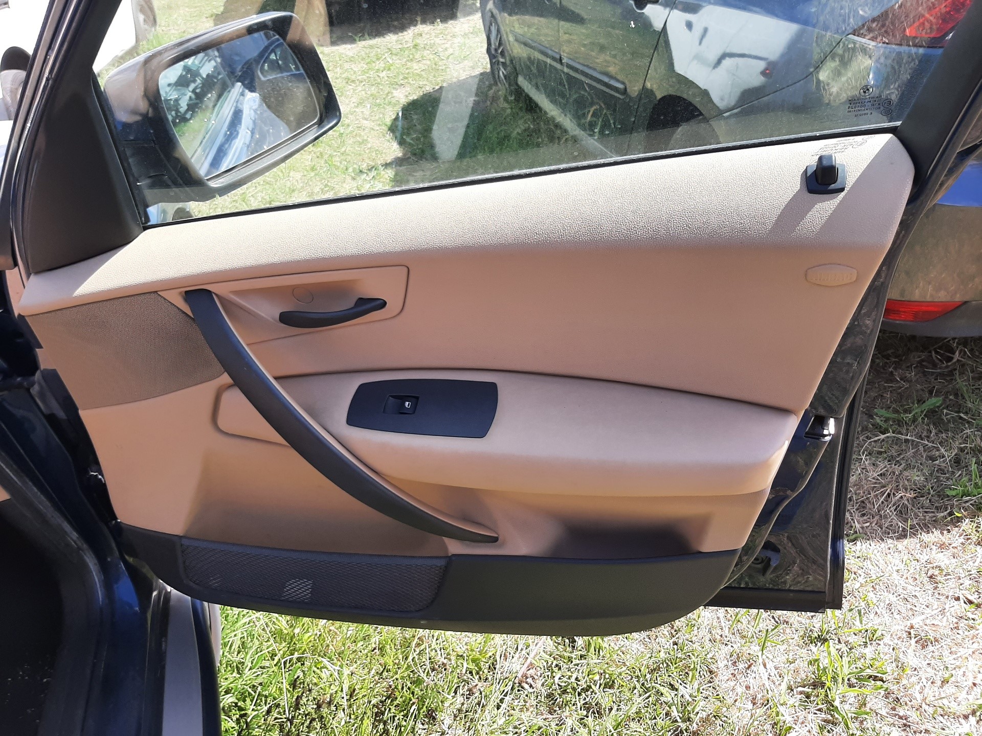 BMW X3 E83 (2003-2010) Priekinių dešinių durų stiklo pakelėjas 51333448250 24022530