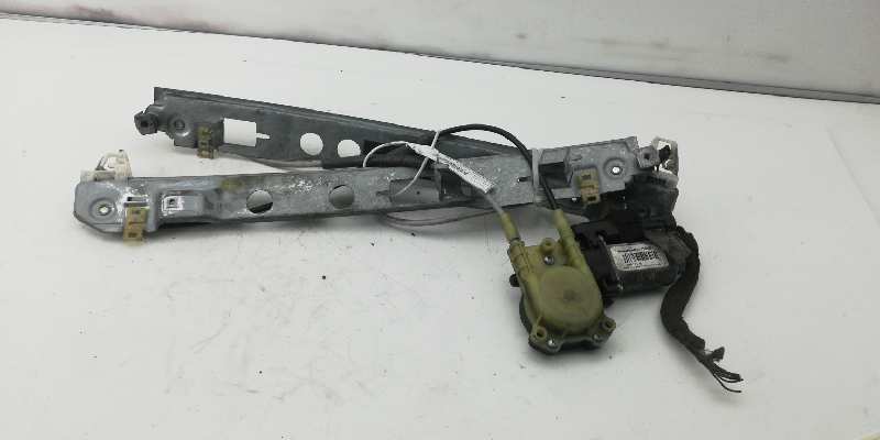 RENAULT Megane 2 generation (2002-2012) Front Right Door Window Regulator 400791M 18499952