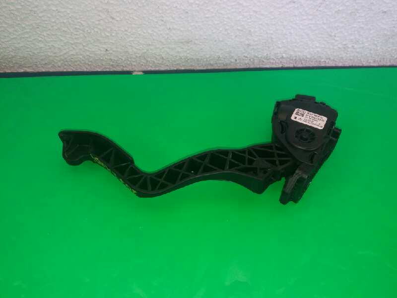 MASERATI 207 1 generation (2006-2009) Throttle Pedal 968075688002 18396501