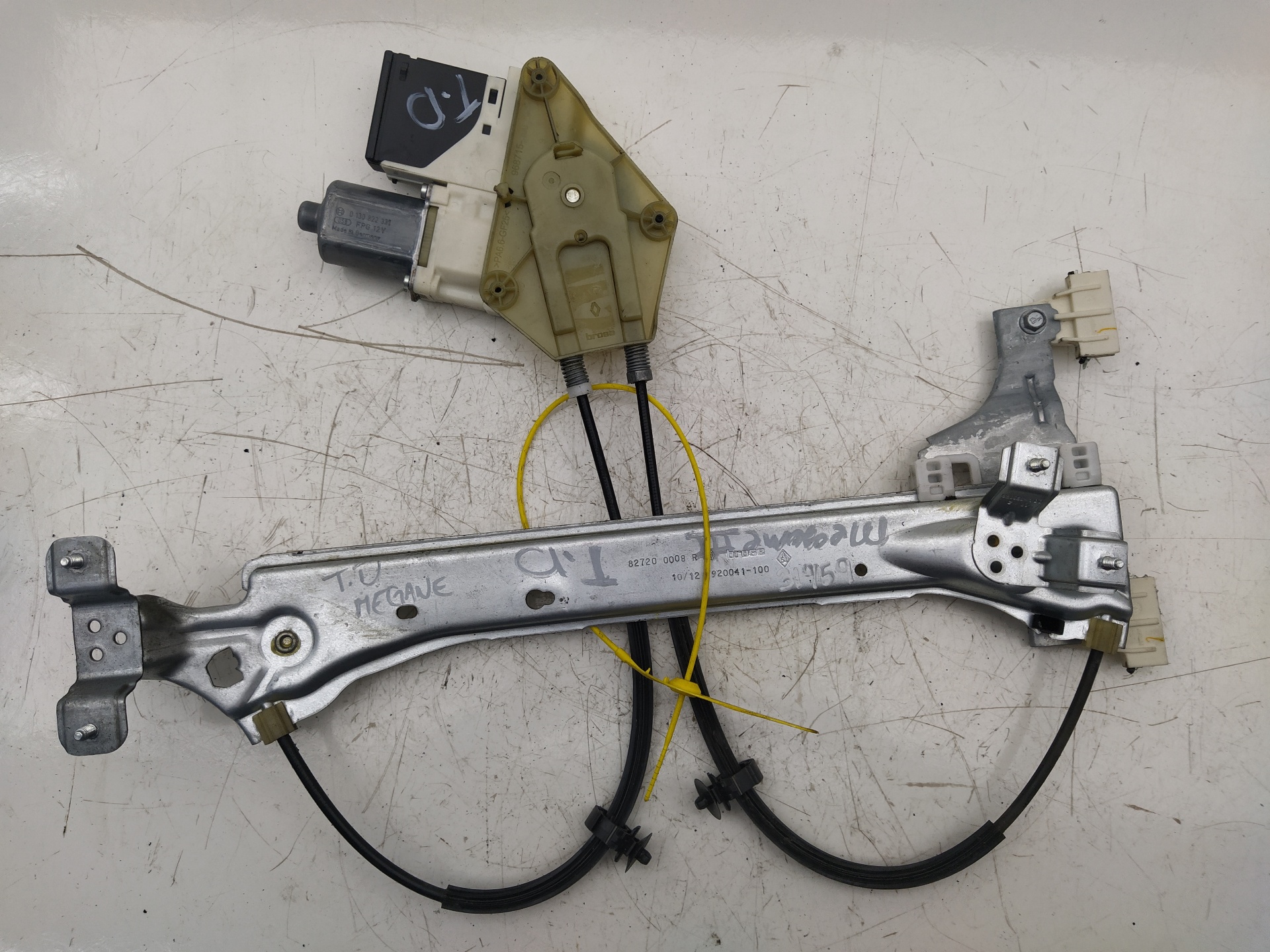 RENAULT Megane 3 generation (2008-2020) Rear Right Door Window Regulator 827306548R 23840552