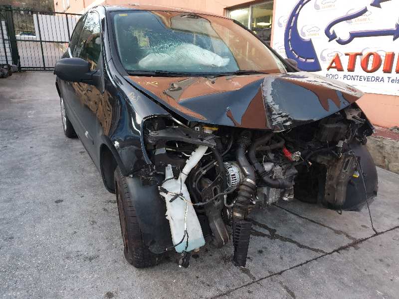 CHEVROLET Clio 3 generation (2005-2012) Bal első kerékagy orsója 8200345944 18525509