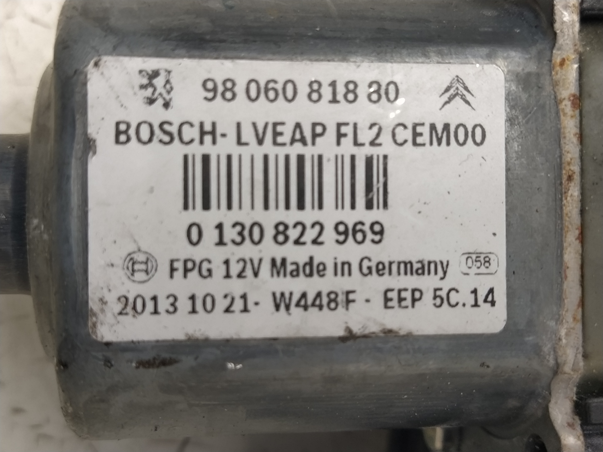 PEUGEOT 208 Peugeot 208 (2012-2015) Стеклоподъемник передней левой двери 9806081880 21136329