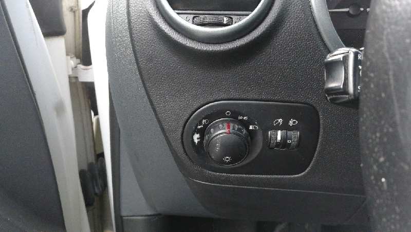 CHEVROLET Leon 2 generation (2005-2012) Headlight Switch Control Unit BK704062602 18468110