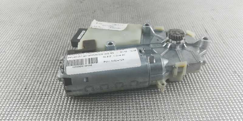 PEUGEOT 307 1 generation (2001-2008) Sunroof Control Module 17004680,88060D,8401T2 18460037