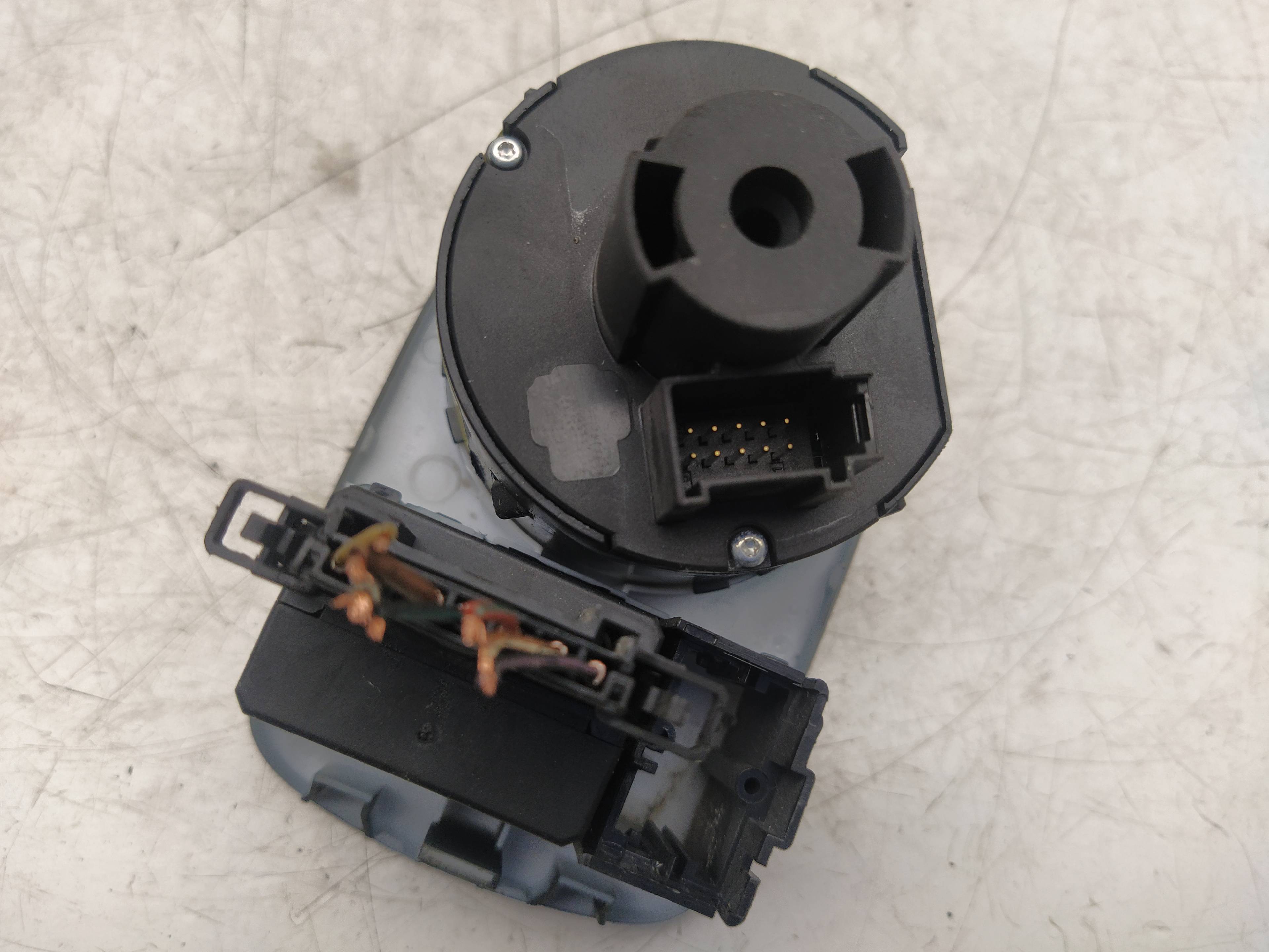 SEAT Leon 2 generation (2005-2012) Headlight Switch Control Unit 1P1941431BR 18559208