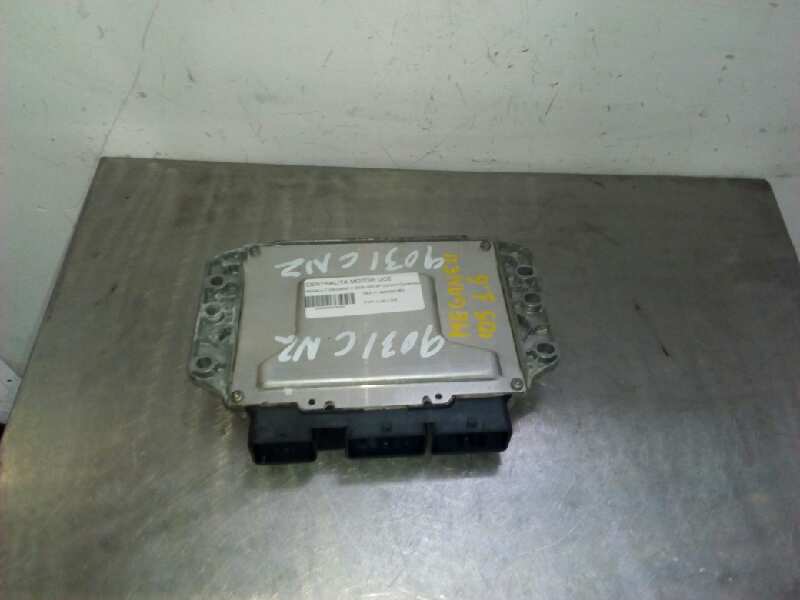 VAUXHALL Megane 3 generation (2008-2020) Unitate de control motor 8200321263, 8200298457, 215842882A 18375134