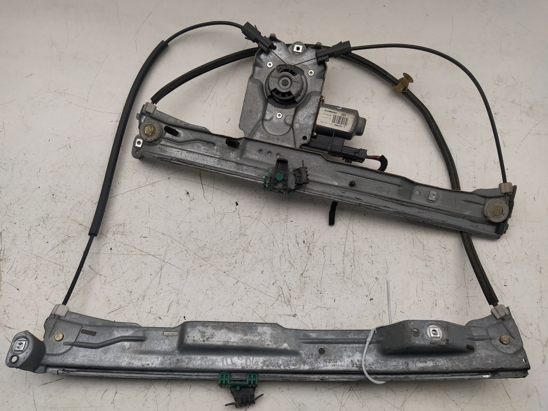 RENAULT Clio 3 generation (2005-2012) Front Left Door Window Regulator 400854F 23685567