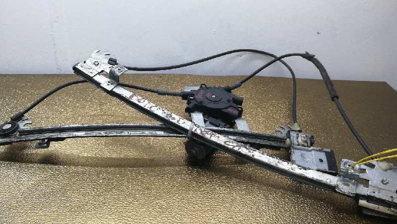 NISSAN Polo 3 generation (1994-2002) Front Right Door Window Regulator D334600, 454500017, 290609 18440667