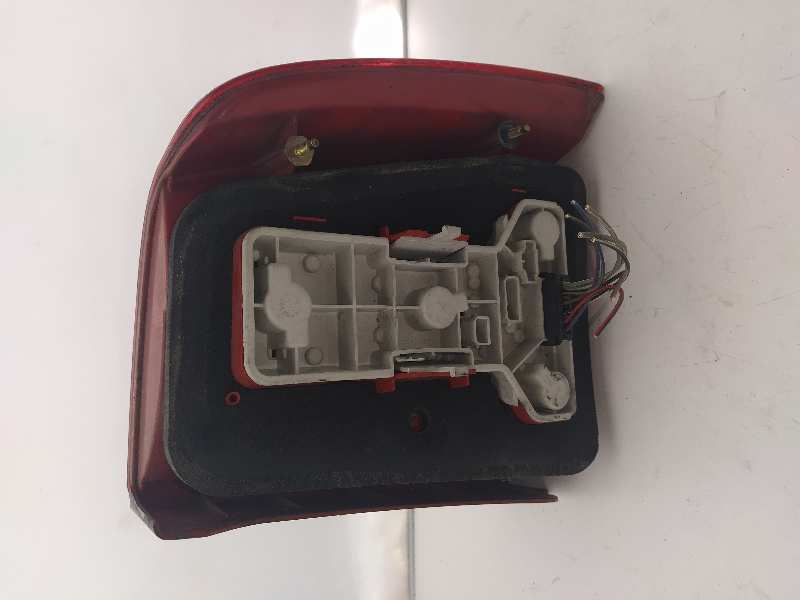 VOLKSWAGEN Passat B5 (1996-2005) Rear Left Taillight 3B5945257 18504299