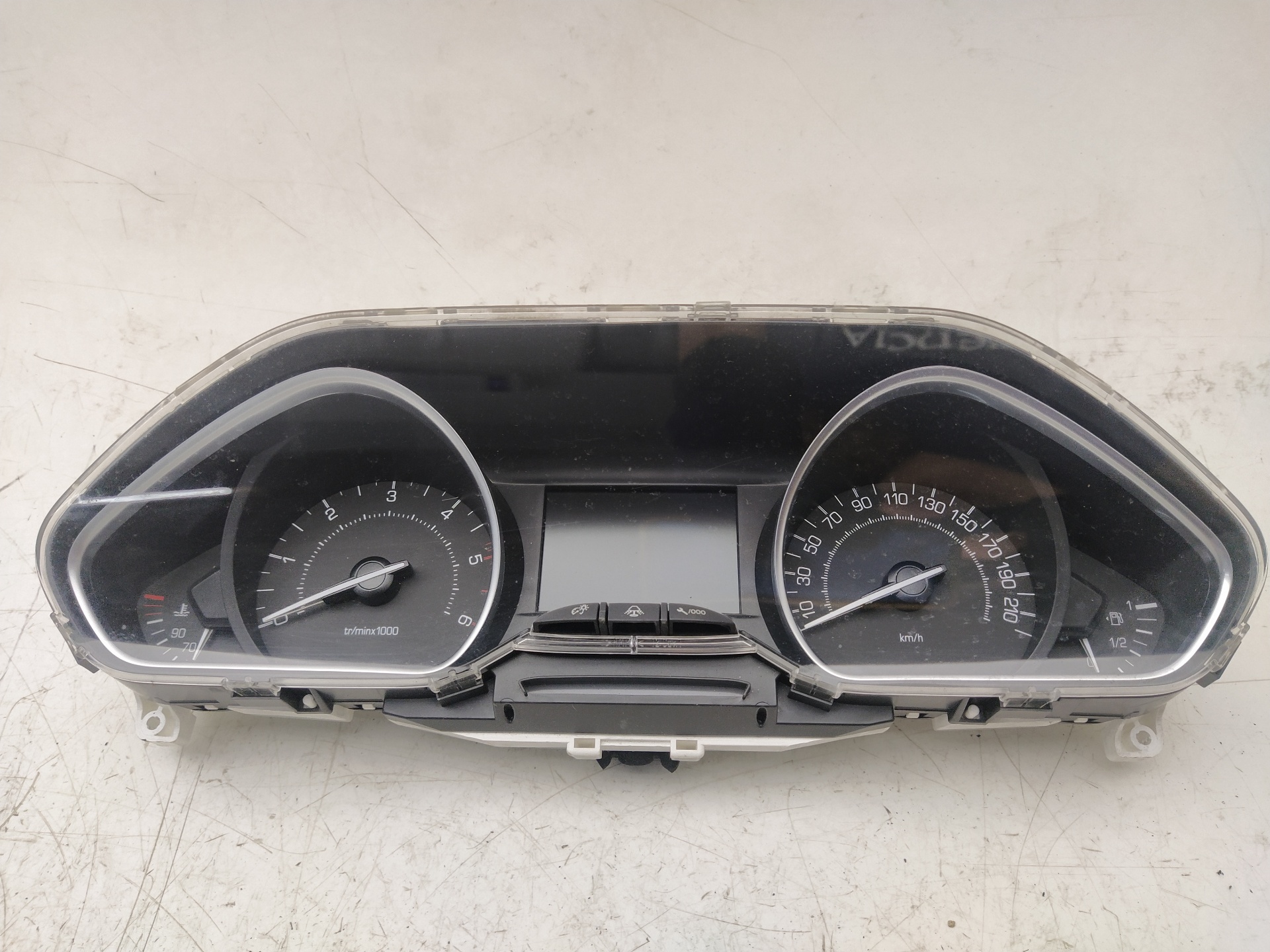 PEUGEOT 208 Peugeot 208 (2012-2015) Speedometer 9805975780, 9806060480J 21136302