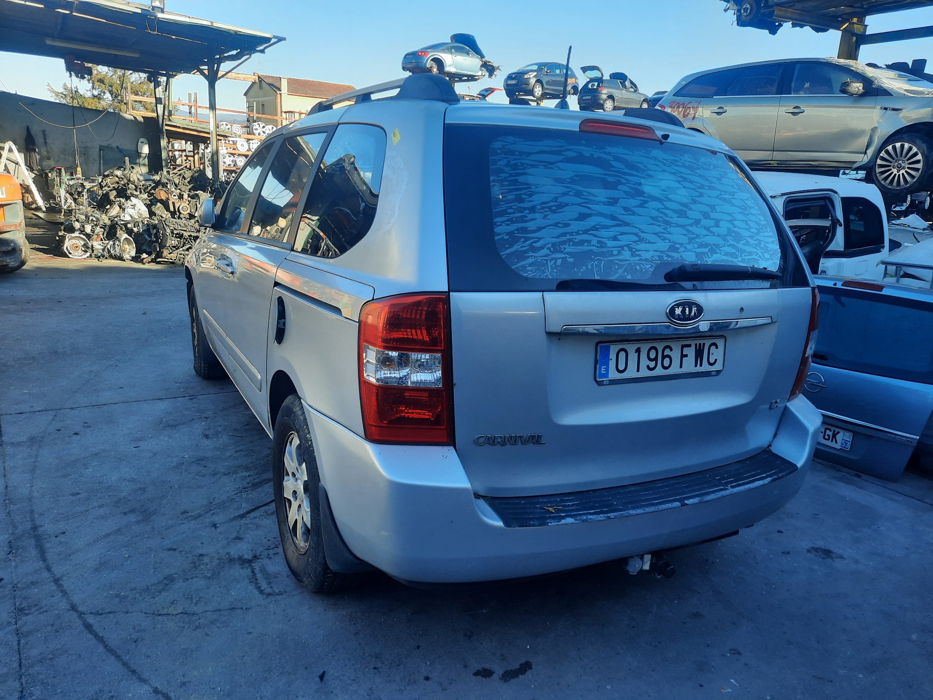 KIA Carnival 2 generation (2006-2010) Генератор 373004X900 18627396