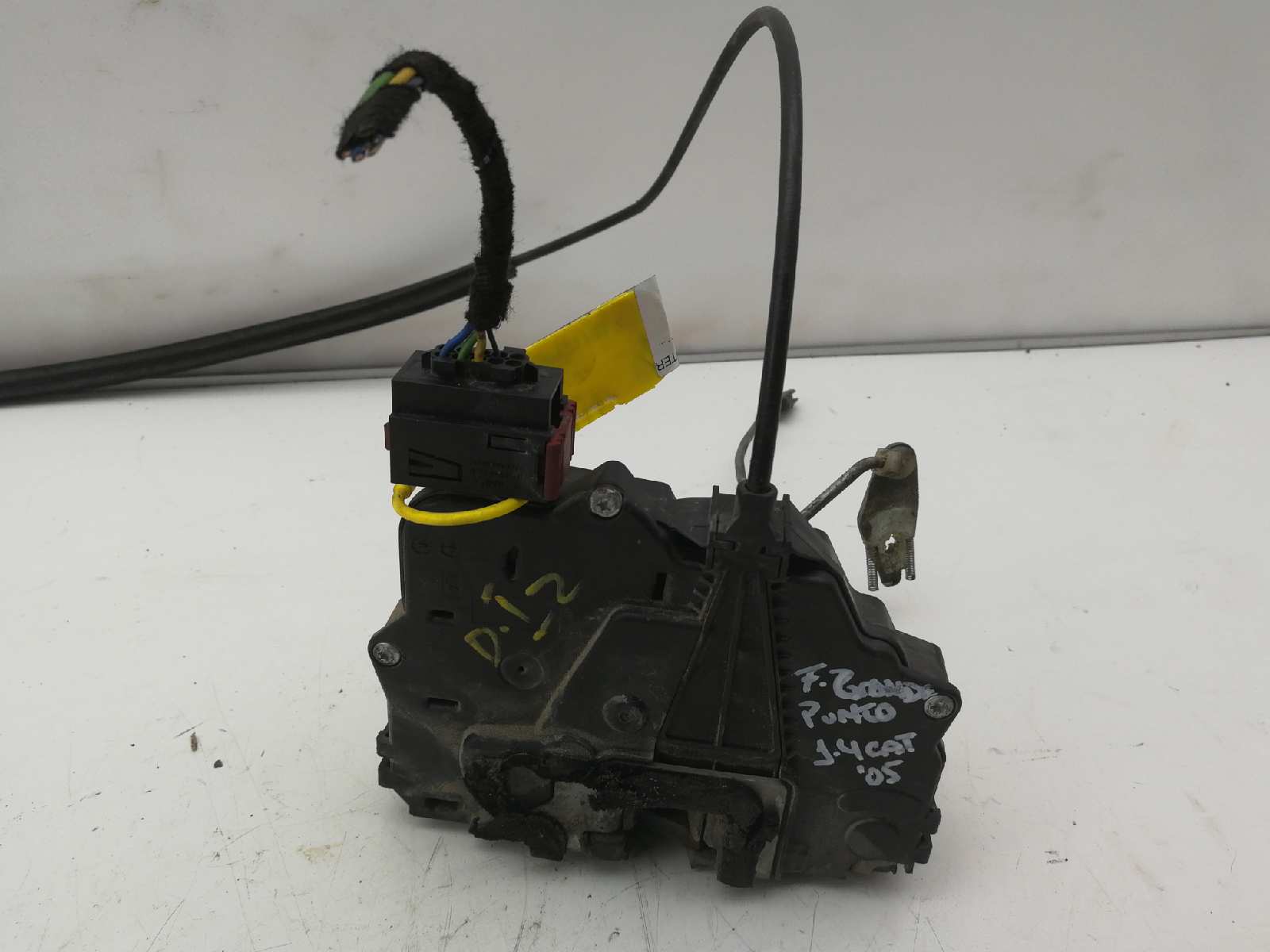 FIAT Grande Punto 1 generation (2006-2008) Front Left Door Lock 55702897,0211051336 20544093