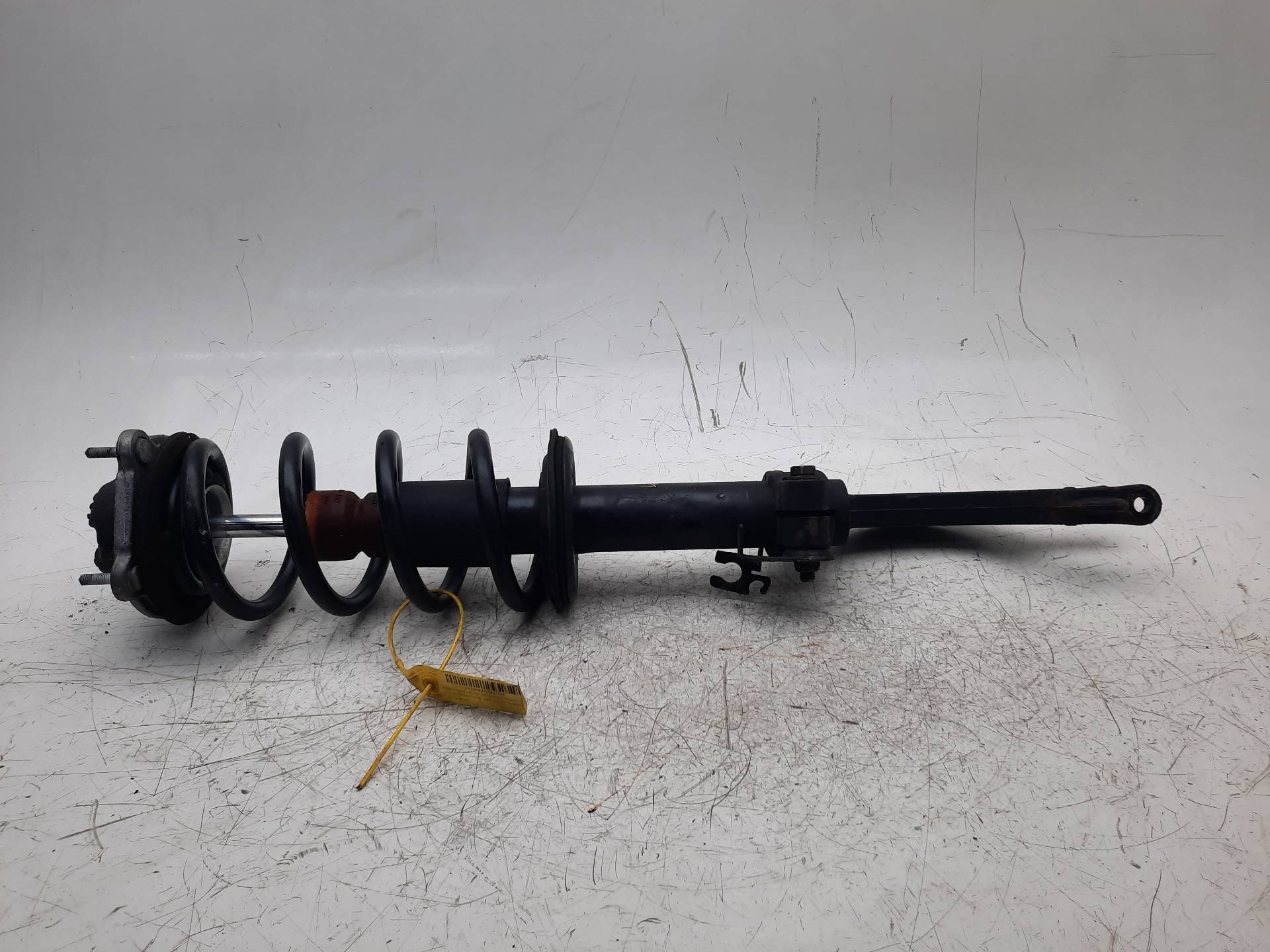 AUDI A6 C7/4G (2010-2020) Front Right Shock Absorber 4G8031J 24009680