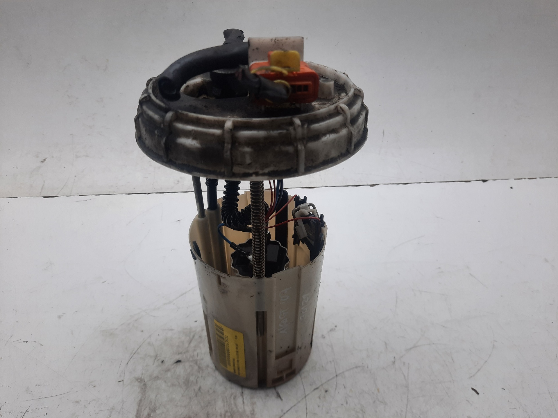 NISSAN GT 937 (2003-2010) In Tank Fuel Pump 0445010071 18625628