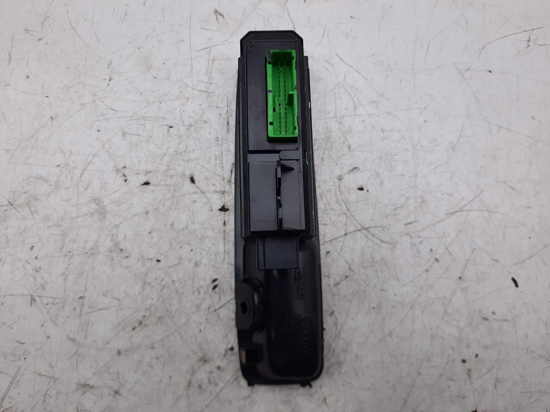 VOLVO S60 1 generation (2000-2009) Comutator de control geam ușă  dreapta spate 8682837 18650286