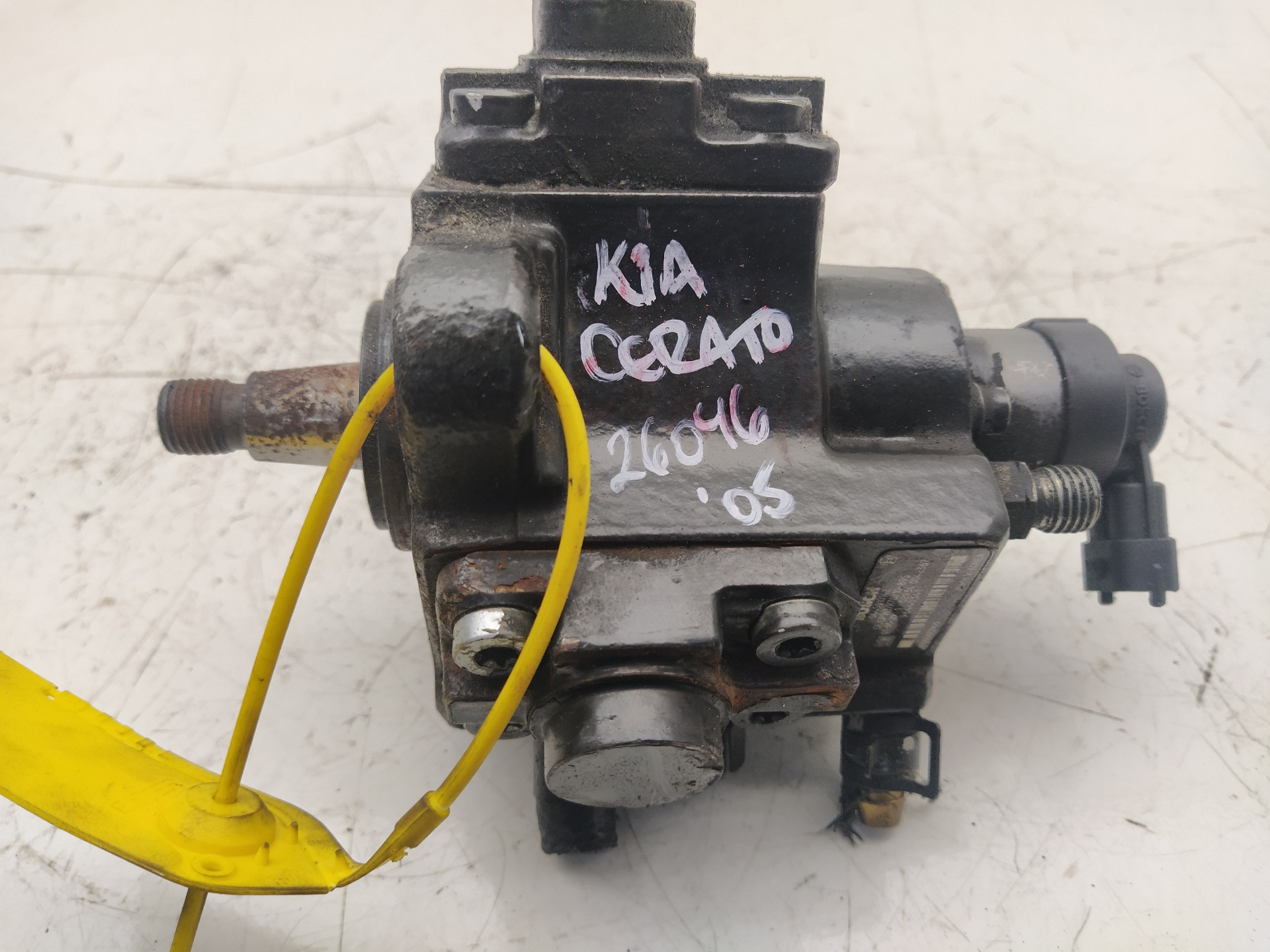 KIA Cerato 1 generation (2004-2009) High Pressure Fuel Pump 0445010142, 96440341, 029340042367 24599156