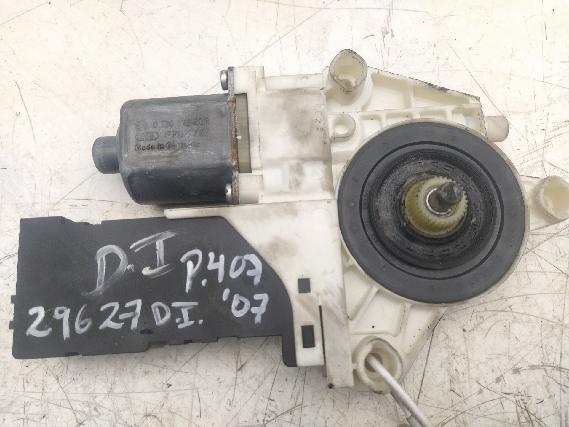 VOLKSWAGEN 407 1 generation (2004-2010) Front Left Door Window Regulator Motor 9663036480,994648109 23722003