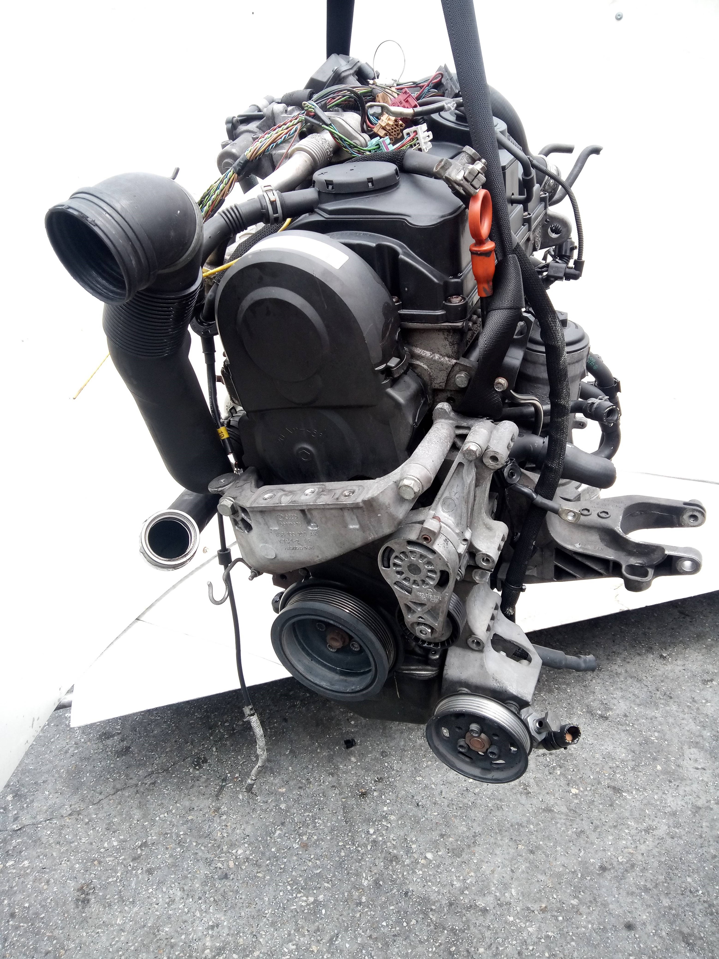 VOLKSWAGEN Transporter T5 (2003-2015) Engine BRR 18664107