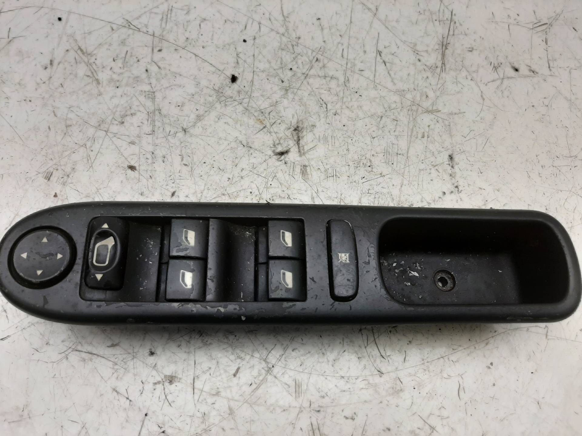 PEUGEOT 307 1 generation (2001-2008) Кнопка стеклоподъемника передней левой двери 96531124XT 18569285