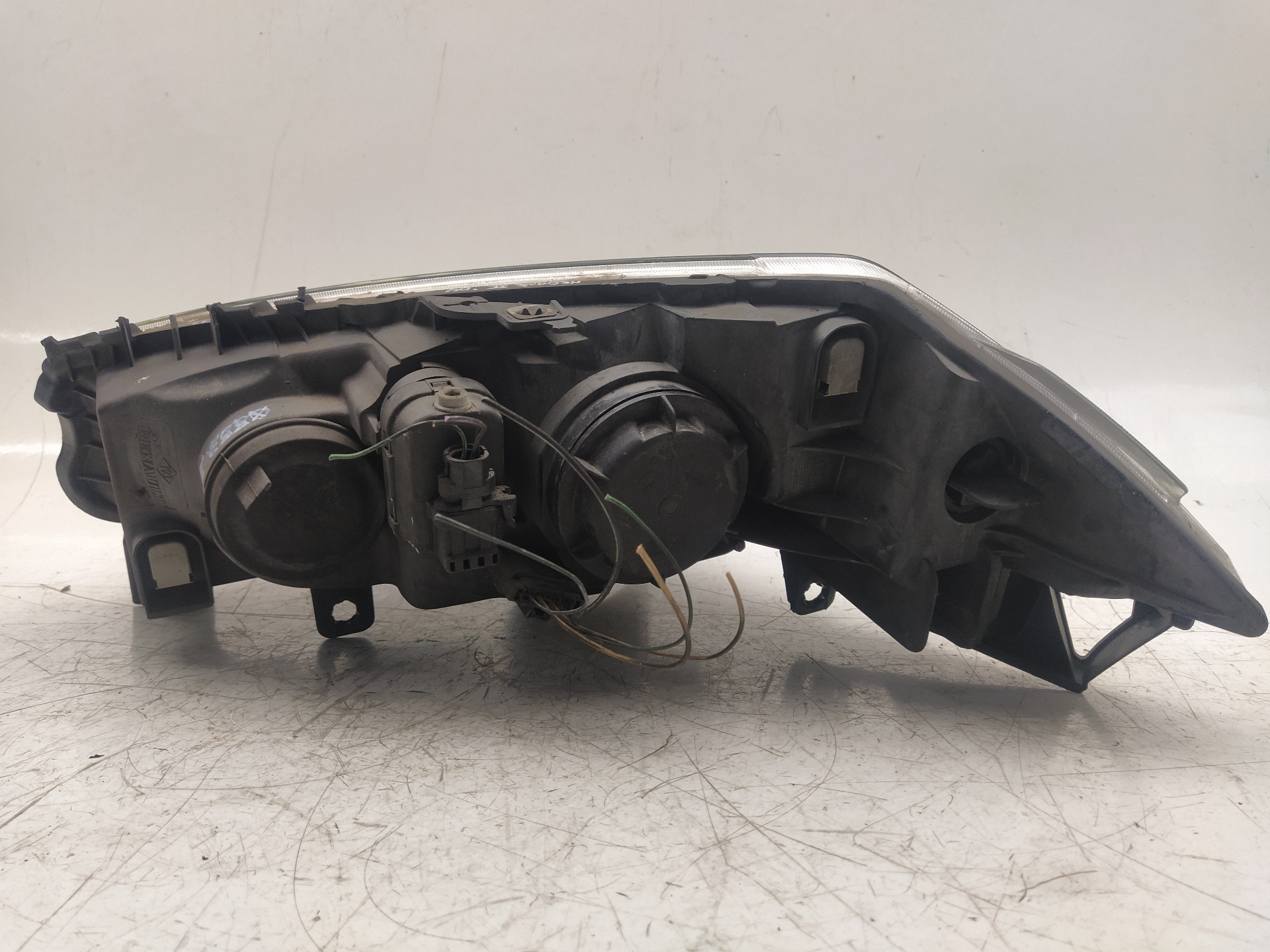 RENAULT Megane 2 generation (2002-2012) Фара передняя правая 8200073221J 25612279