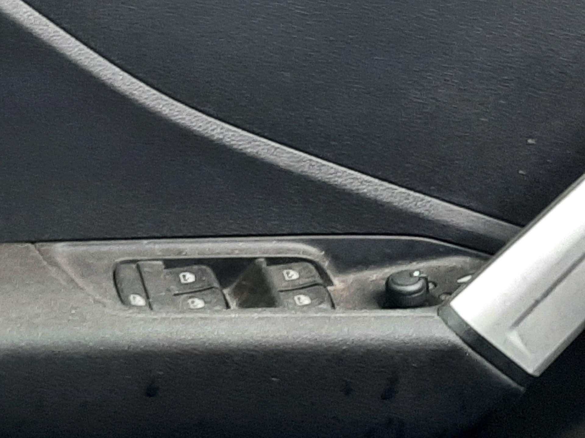 AUDI Q2 1 generation (2016-2024) Кнопка стеклоподъемника передней левой двери 8V0959851F 22288465