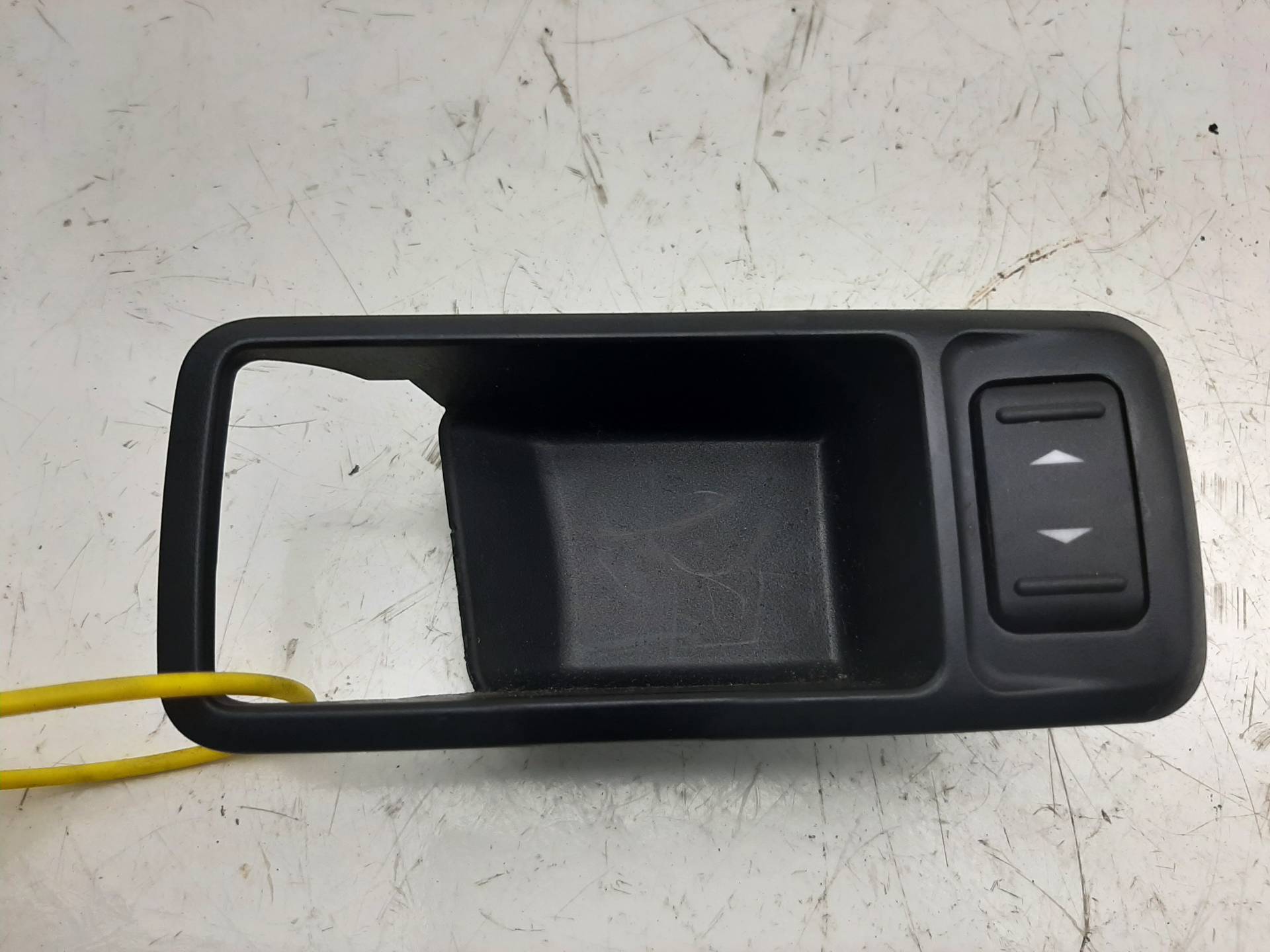 FORD USA C-Max 1 generation (2003-2010) Rear Right Door Window Control Switch 3M51226A37 18567889